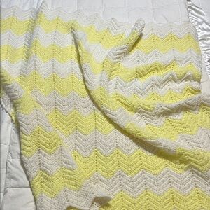 Yellow and White Chevron Knit baby blanket